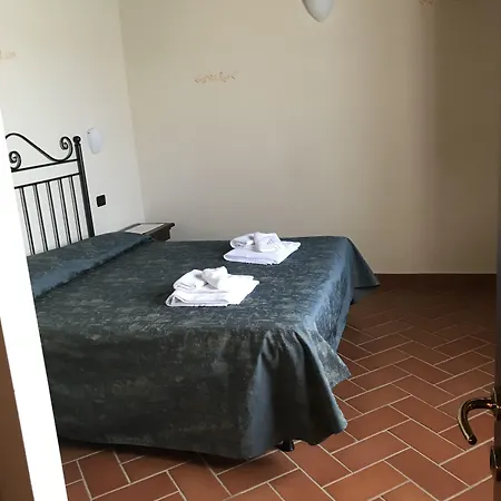 La Tabaccaia * La Pesta